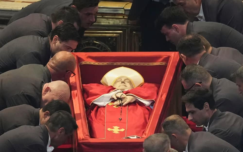 Vatican-Pope-7j43ng4c