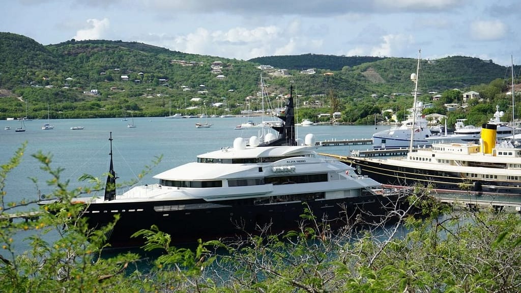 Daughter of Russian billionaire asks a U.S. court for access to the