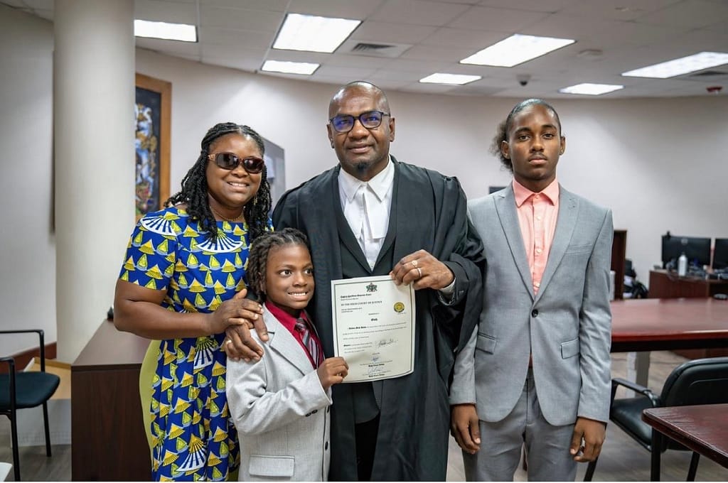 Dalso and family members