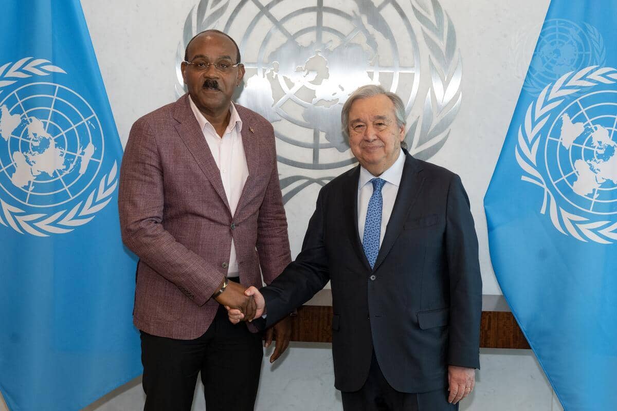 Secretary-General Meets with Prime Minister of Antigua and Barbuda