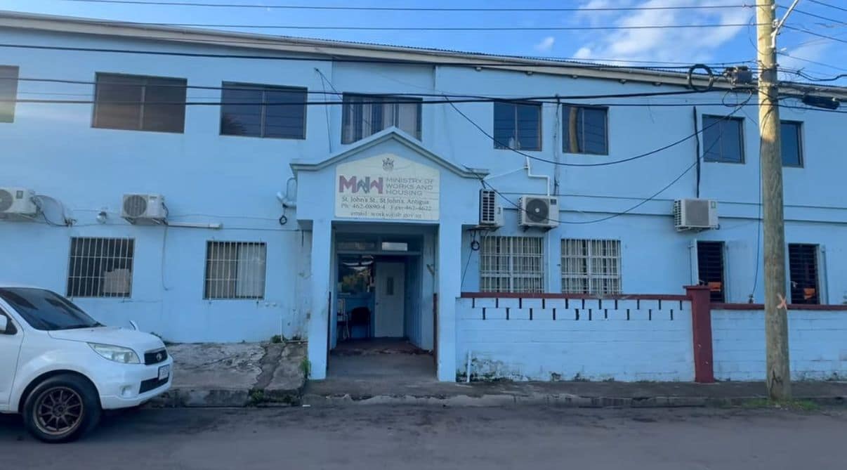 b030decf-a8a2-407e-b2d3-bdd1a691ba26