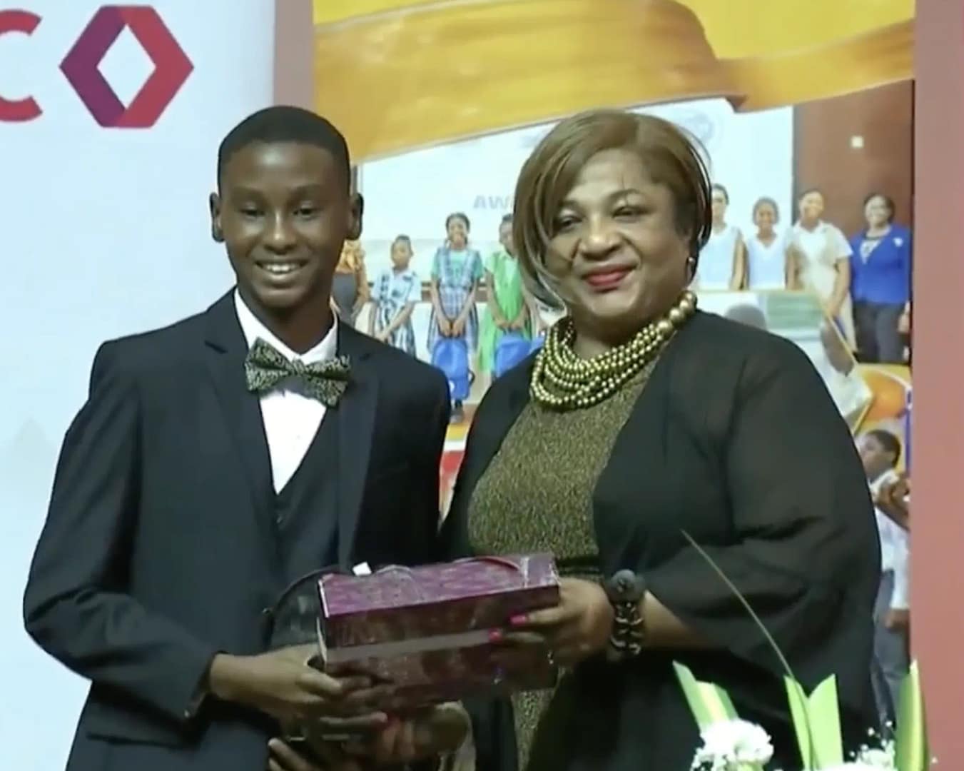 Top_Male_Student_Award