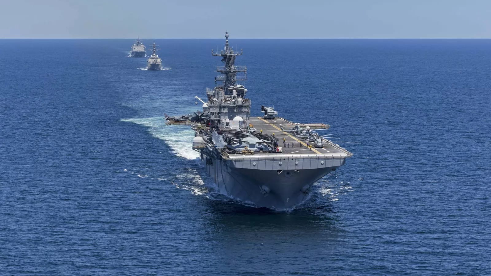 trump-sends-us-navy-carribean-waters