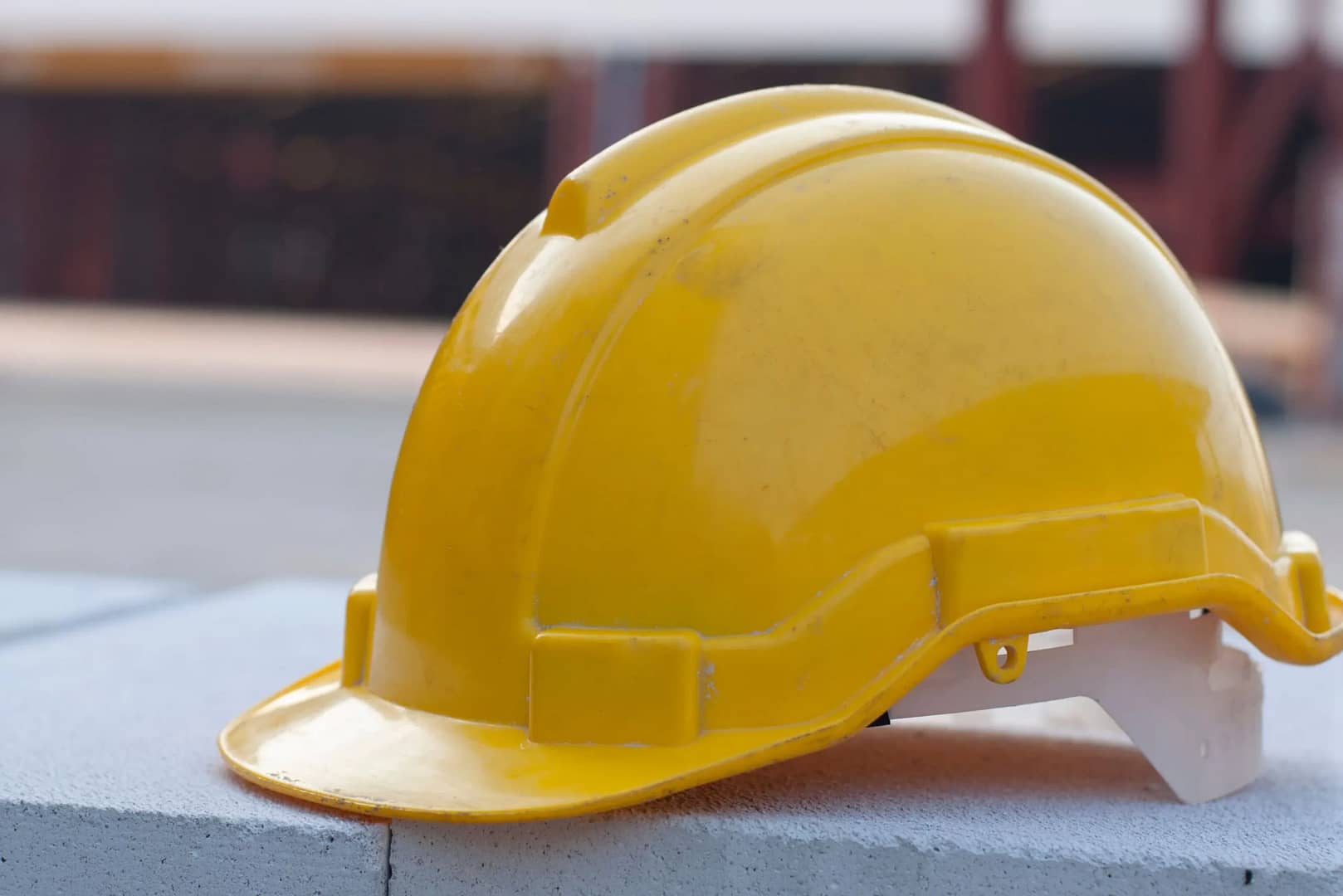 construction-worker-dies-in-freak-saw-accident