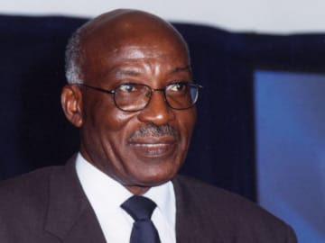 Sir-Keith-Hunte