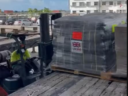 Screenshot_2-11-2025_91557_www.youtube.com