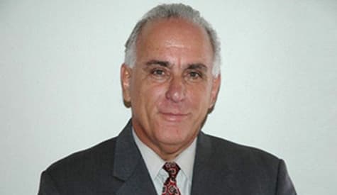 dWYER