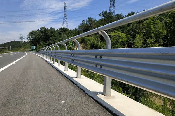 Road-Guardrails