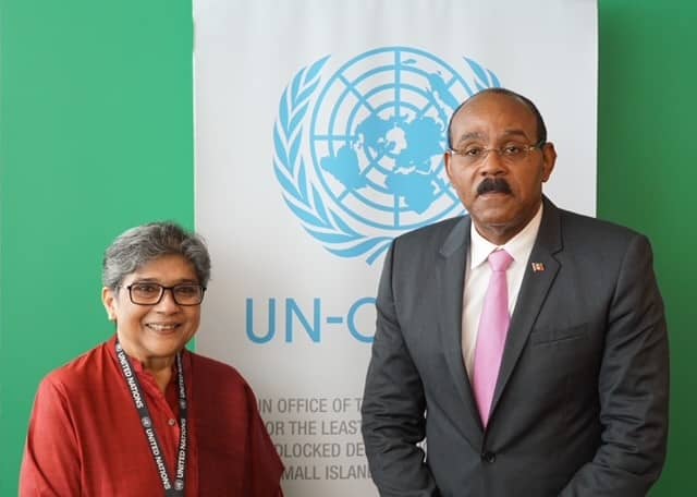 PM Browne and HE Fatima