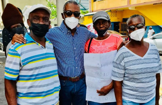 lovell-with-pensioners-687x445