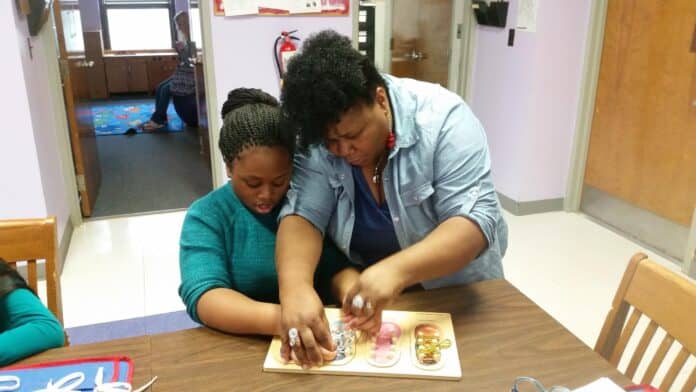 Visually-impaired-students-696x392