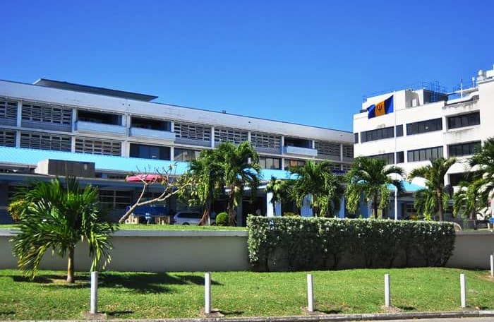 Queen_Elizabeth_Hospital-QEH-700x456-Barbados