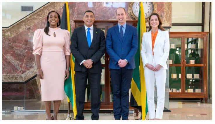 Holness-woth-royals