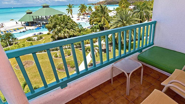 supersaver-balcony20101_5d115737bb40693b26d0f189b7a2eb16