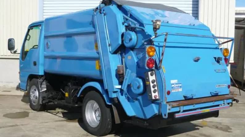 garbage-truck-1-795x445