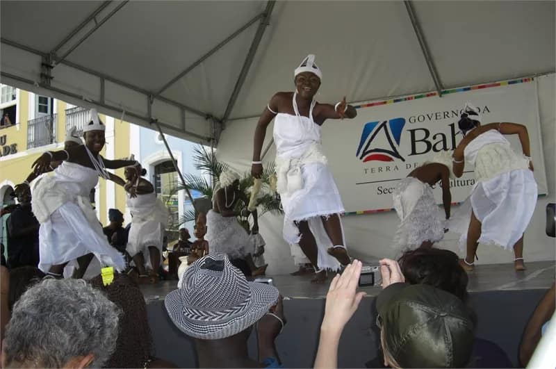dancetroupe