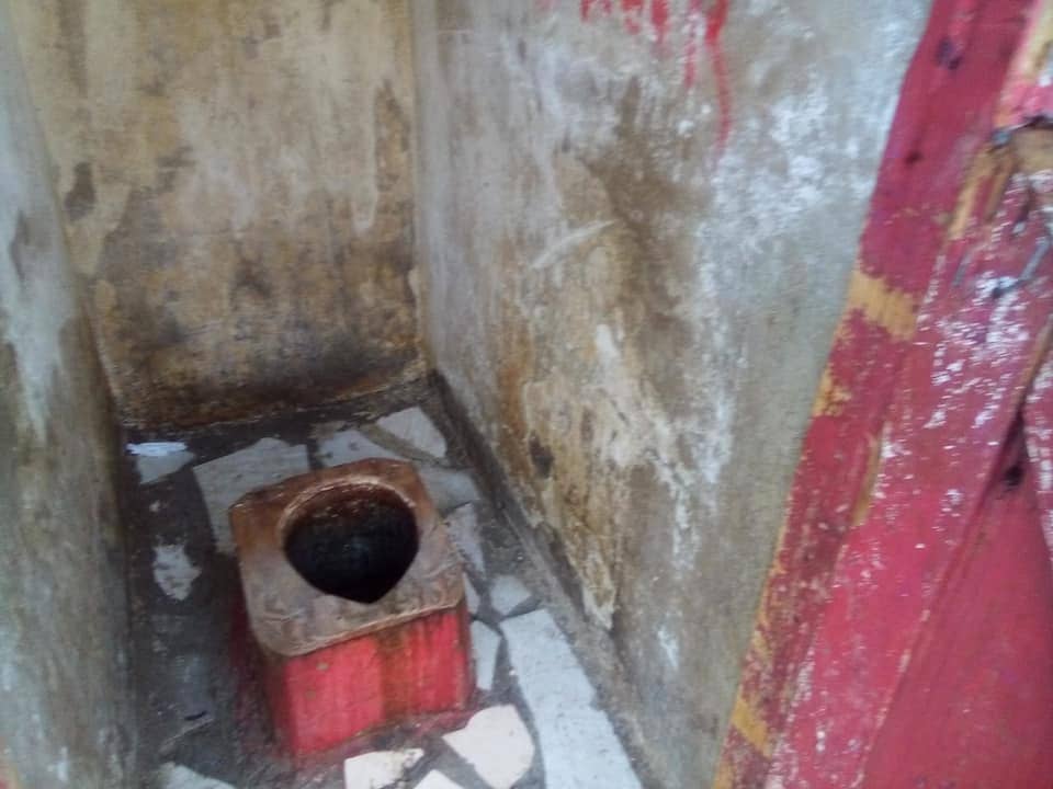 Toilet