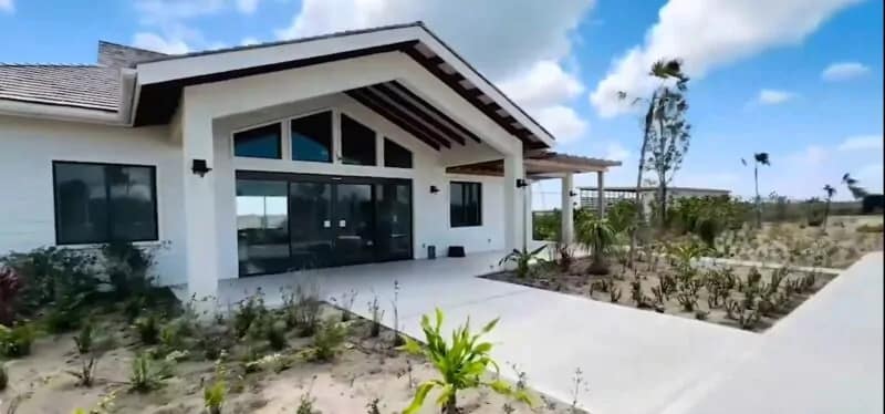 Cabinet Reviews Progress on Barbuda International Airport Expansion