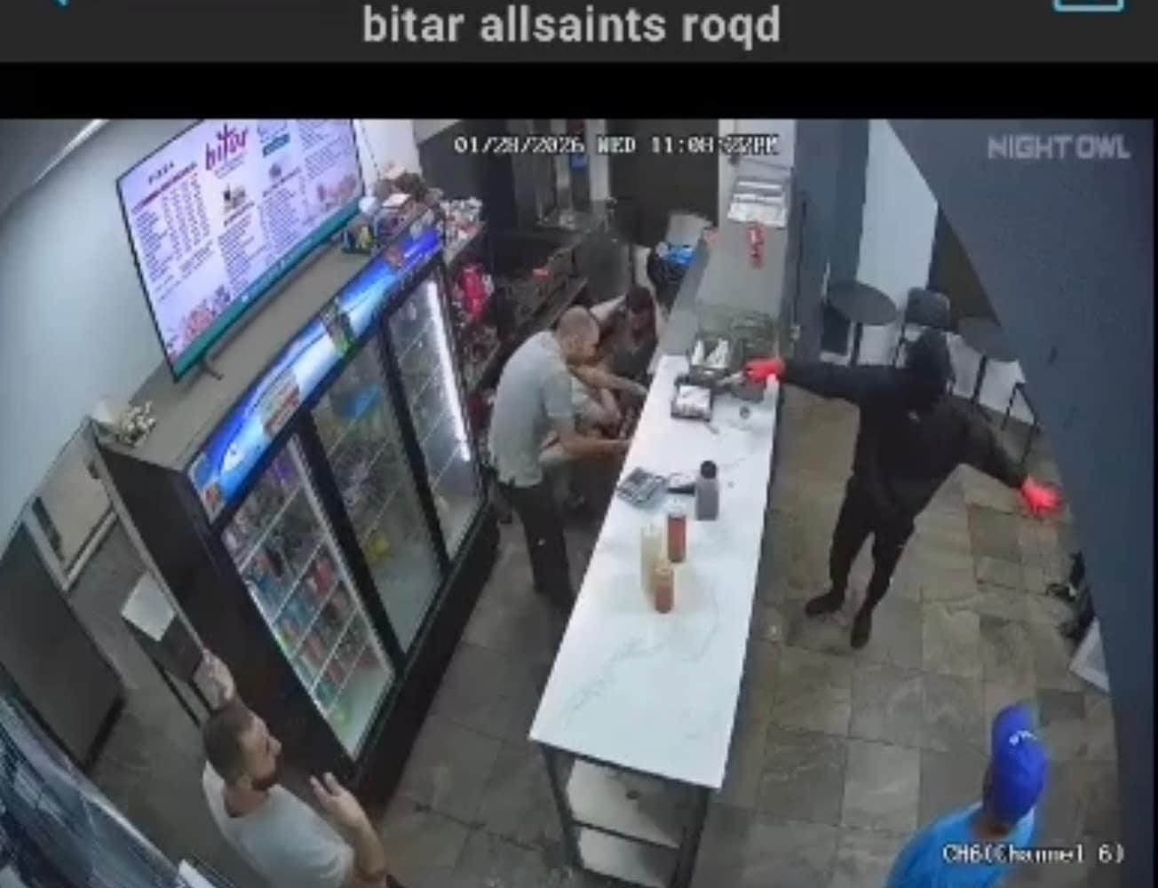 VIDEO: Bitar Fast-Food Restaurant Robbed at Gunpoint