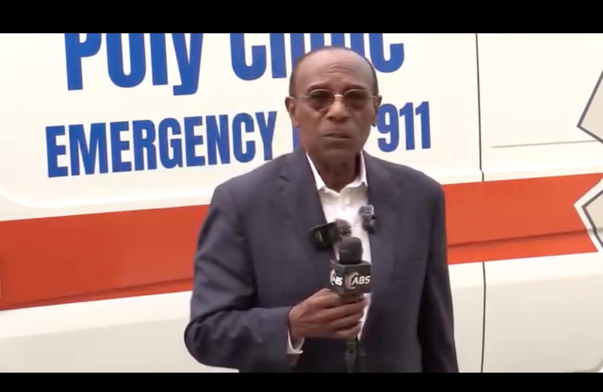 New Glanvilles Ambulance Features Built-In Oxygen System, Health Minister Says