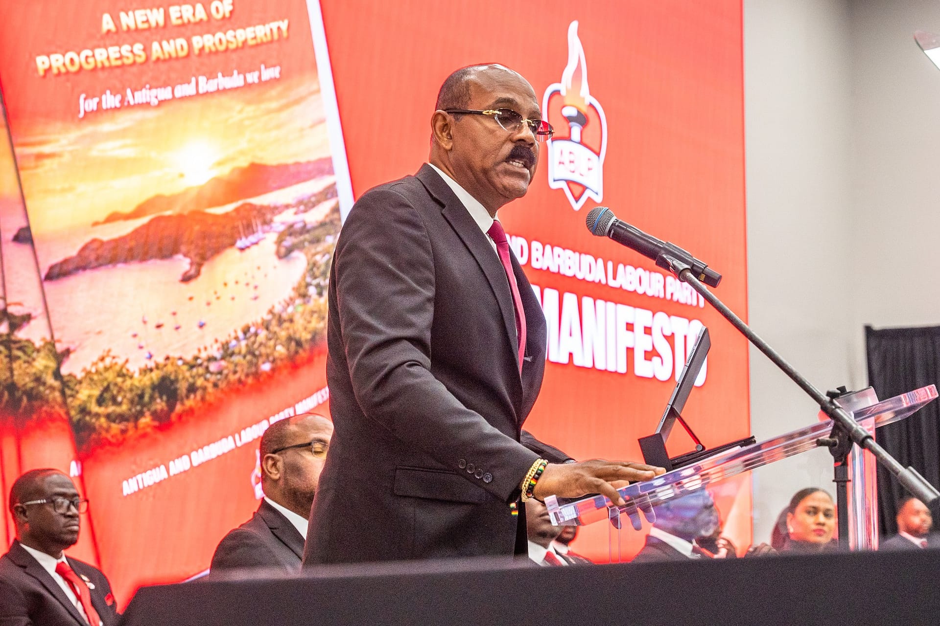 PM Browne Warns Voters Against ‘Risk’ of Changing Leadership Ahead of April 30 Poll